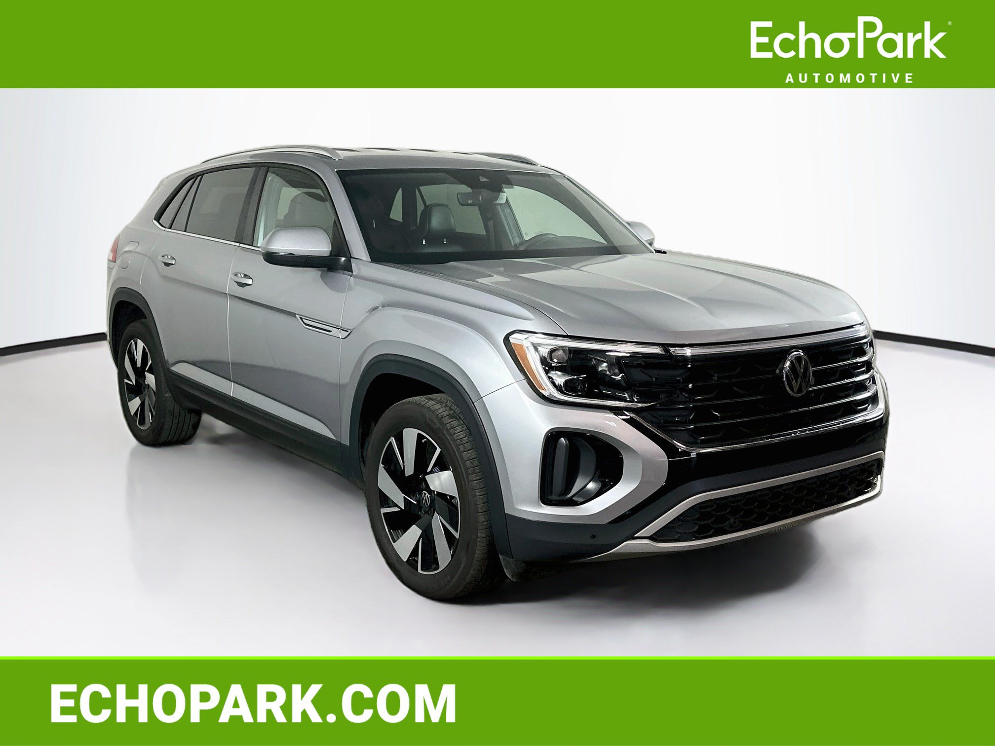 Used 2026 Volkswagen Atlas Cross Sport SE FWD image 1