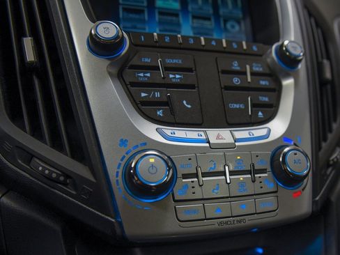 Used 2013 Chevrolet Equinox LT image 20