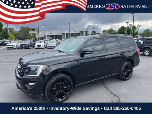 Used 2021 Ford Expedition Limited AWD/4WD image 1