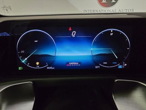 New 2025 Mercedes-Benz GLB 250 4MATIC image 23