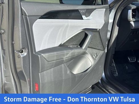 New 2026 Volkswagen Tiguan SE R-Line AWD/4WD image 11