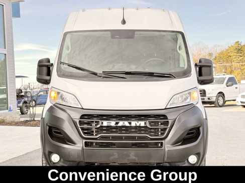 Used 2024 RAM ProMaster 2500 w/ Convenience Group FWD image 5