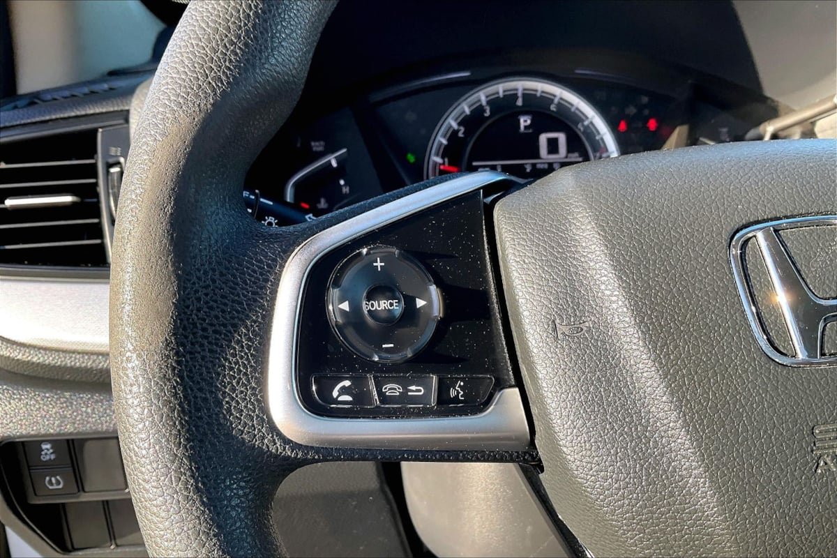 Used 2018 Honda CR-V LX image 18
