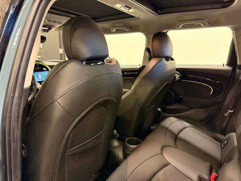 Certified 2023 MINI Cooper S w/ Multitone Edition image 21