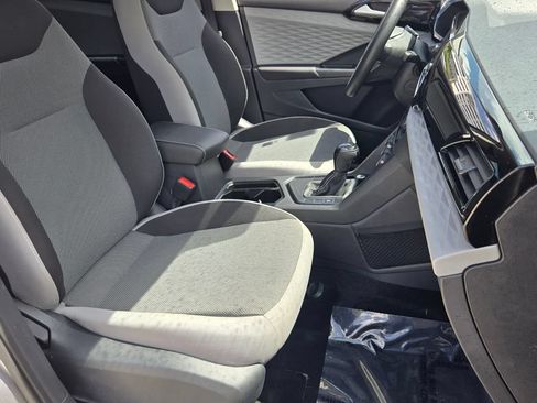 Certified 2023 Volkswagen Taos S FWD image 19