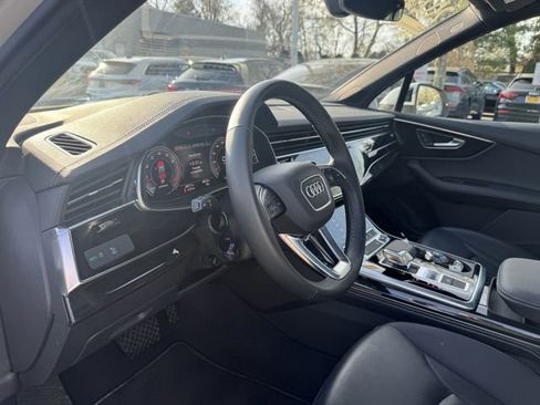 Used 2025 Audi Q7 3.0T Premium Plus image 24