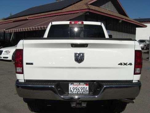 Used 2017 RAM 2500 SLT image 16