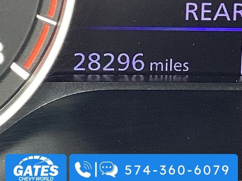 Used 2025 Nissan Altima 2.5 SV image 4