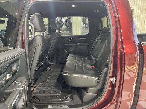 Used 2023 RAM 1500 Limited AWD/4WD image 12