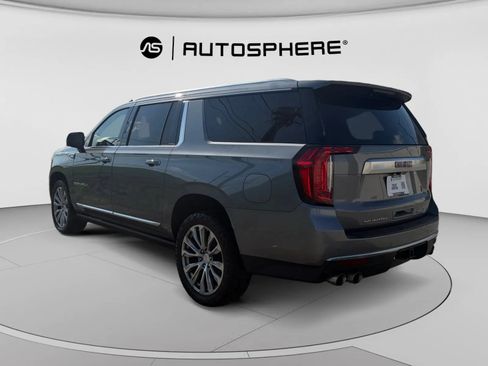 Used 2022 GMC Yukon XL Denali AWD/4WD image 6