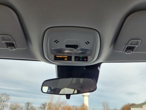 Used 2026 Chevrolet Trax ACTIV image 19