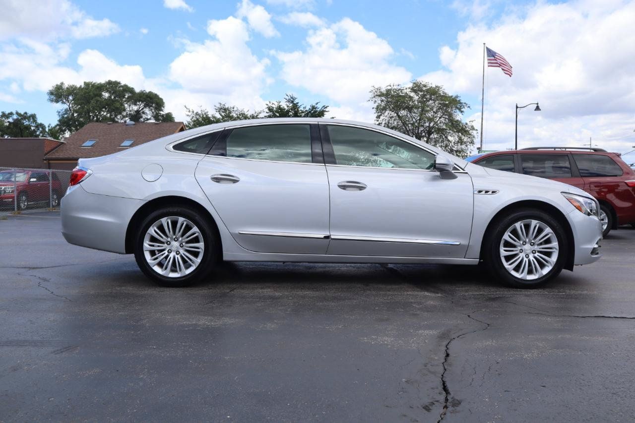 Used 2018 Buick LaCrosse Essence FWD image 6