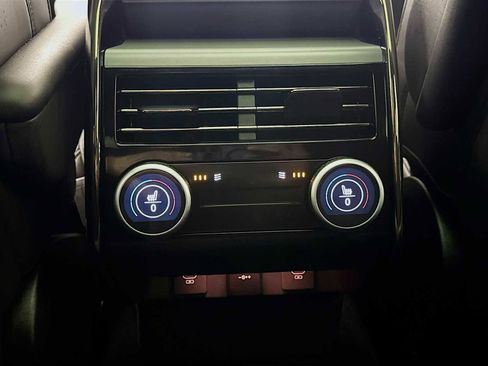 Used 2024 Land Rover Range Rover Sport Dynamic SE image 25