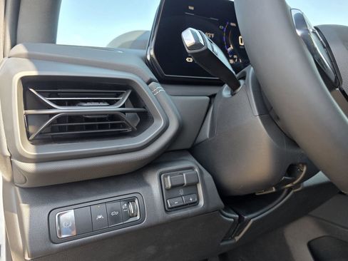 New 2026 Chevrolet Silverado EV LT AWD/4WD image 19