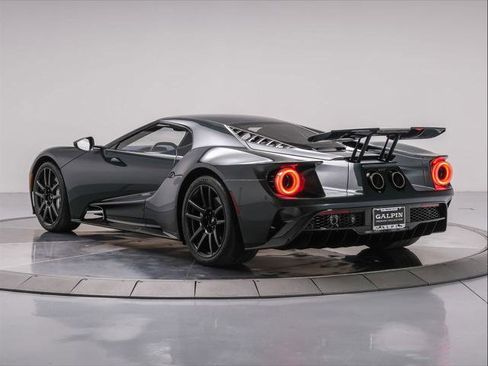Used 2022 Ford GT image 3