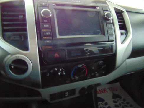 Used 2013 Toyota Tacoma 4x4 Double Cab w/ TRD Sport Pkg image 16