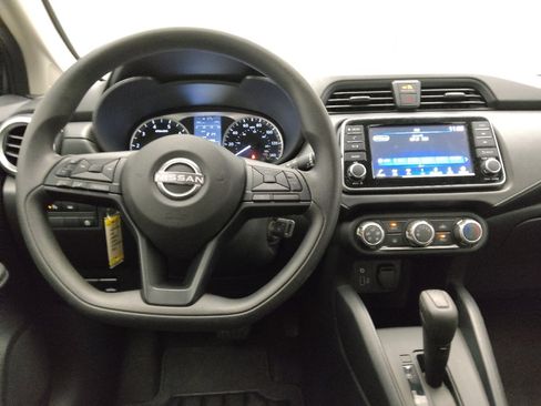 Used 2024 Nissan Versa S w/ S Plus Package image 22