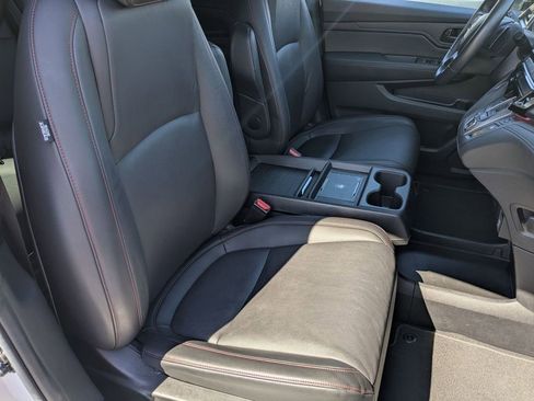 Used 2025 Honda Odyssey Sport-L image 33