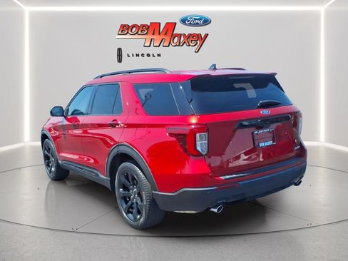 Used 2023 Ford Explorer ST-Line AWD/4WD image 6