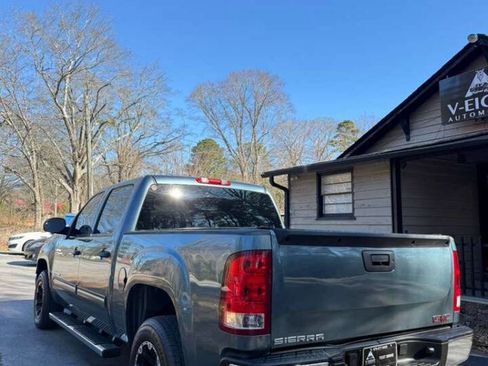 Used 2011 GMC Sierra 1500 SLE w/ Power Tech Package image 4