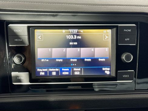 Used 2021 Volkswagen Jetta R-Line w/ R-Line Cold Weather Package image 23