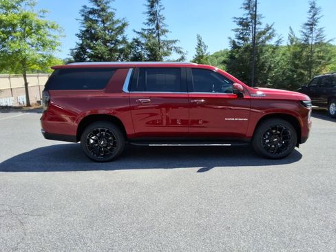 Certified 2026 Chevrolet Suburban High Country w/ Sun And Tow Package image 4