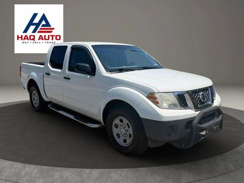 Used 2013 Nissan Frontier S RWD image 3
