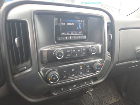 Used 2015 Chevrolet Silverado 2500 LT AWD/4WD image 12