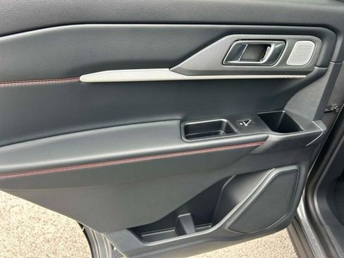 New 2026 Ford Explorer ST w/ Sun And Sound Package image 19