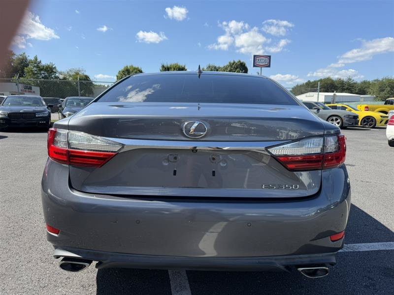 Used 2016 Lexus ES 350 w/ Navigation System Package FWD image 5