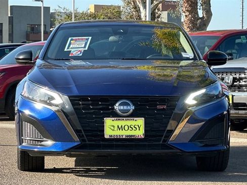 Used 2023 Nissan Altima 2.5 SR image 10