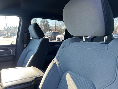 Used 2022 RAM 1500 Big Horn w/ Trailer Tow Group image 9