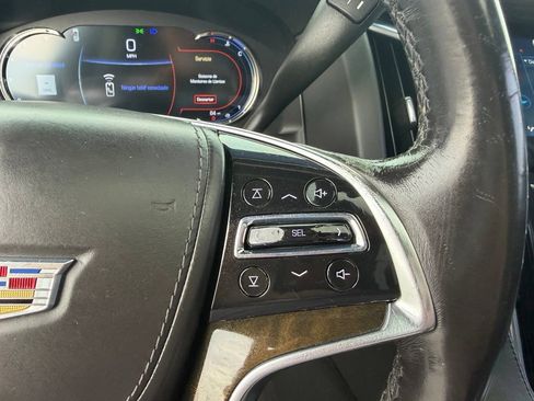 Used 2018 Cadillac Escalade ESV Platinum AWD/4WD image 34