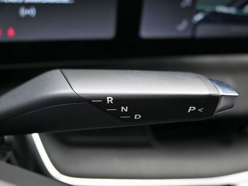 Used 2024 Lucid Air Grand Touring image 21