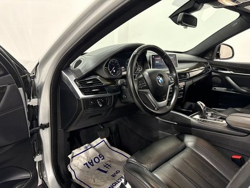Used 2018 BMW X6 sDrive35i RWD image 15