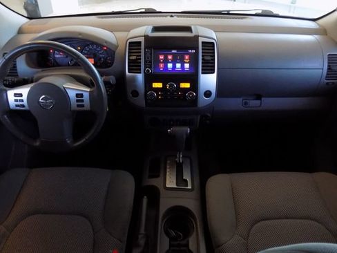 Used 2019 Nissan Frontier SV w/ Value Truck Package RWD image 13