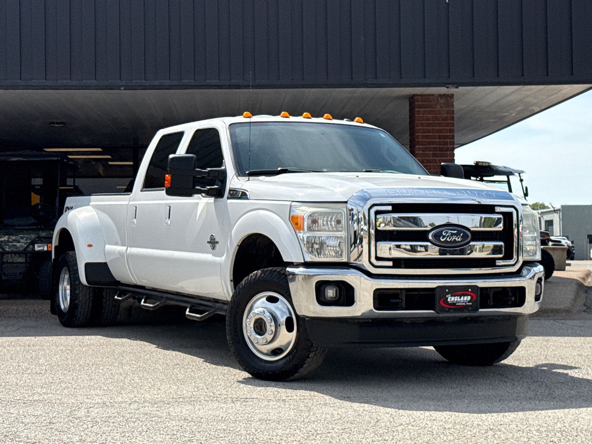 Used 2014 Ford F350 Lariat w/ Lariat Interior Package AWD/4WD image 1