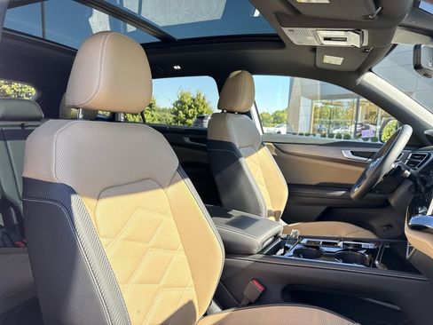 New 2026 Volkswagen Atlas Cross Sport SE image 20