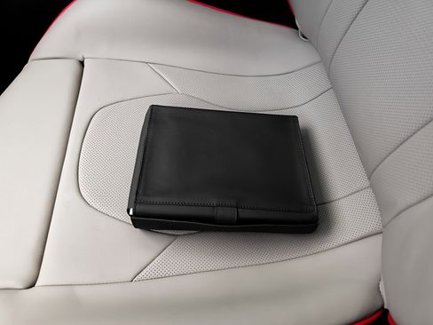 Used 2023 Ferrari Portofino M image 55