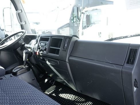Used 2024 Chevrolet Low Cab Forward RWD image 29