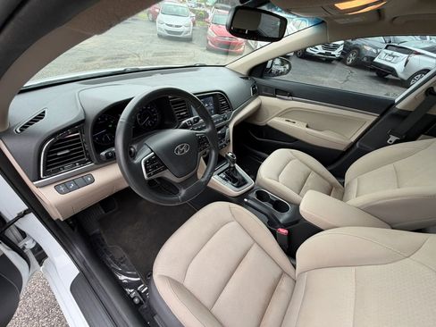 Used 2017 Hyundai Elantra Value Edition FWD image 21
