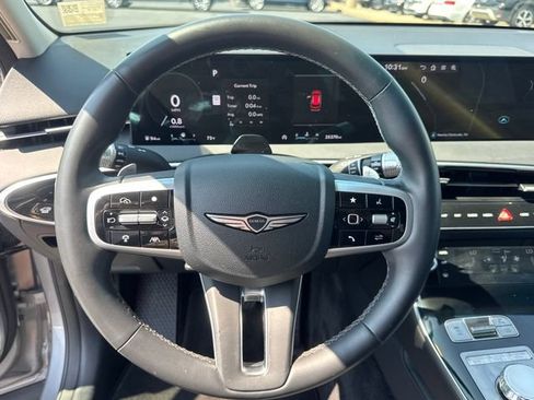 Used 2026 Genesis GV70 2.5T AWD/4WD image 19