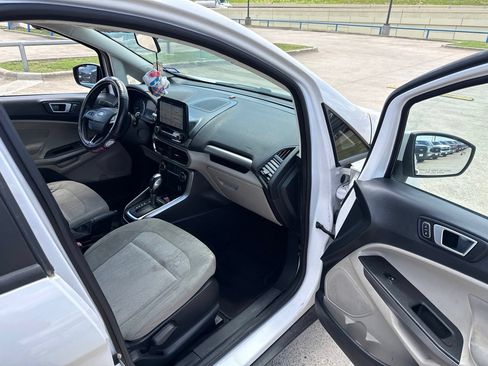 Used 2018 Ford EcoSport SE w/ SE Convenience Package FWD image 14