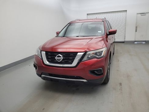 Used 2017 Nissan Pathfinder S AWD/4WD image 15