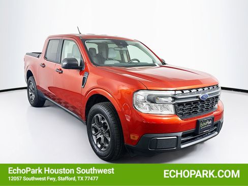 Used 2022 Ford Maverick XLT w/ Equipment Group 300A Standard AWD/4WD image 1