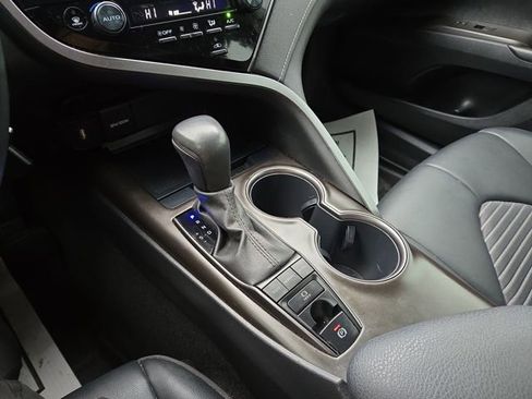 Used 2023 Toyota Camry SE image 20