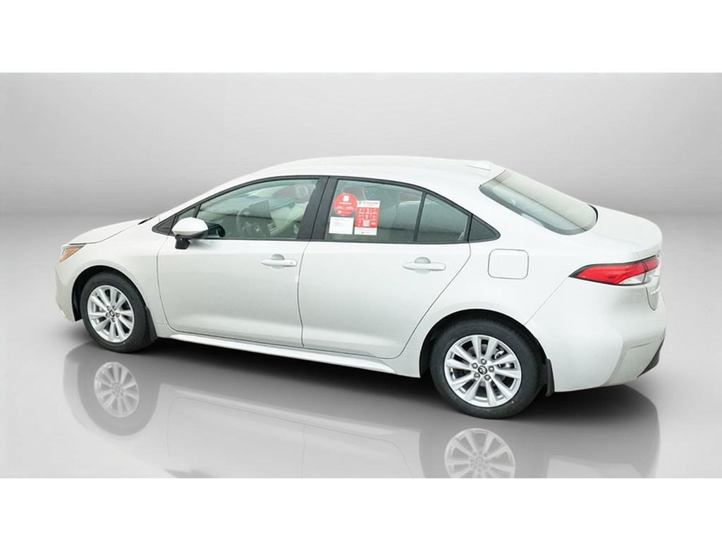 New 2027 Toyota Corolla LE w/ LE Premium Package FWD image 4