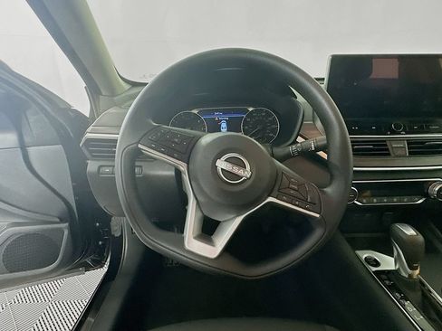 New 2026 Nissan Altima 2.5 SV w/ SV Special Edition Package AWD/4WD image 16