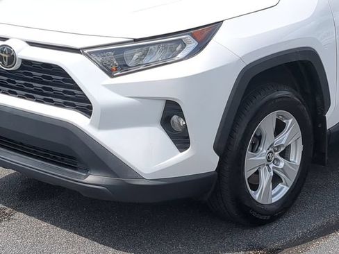 Used 2019 Toyota RAV4 XLE w/ All Weather Liner Package AWD/4WD image 9