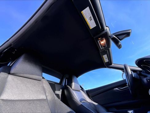 Used 2014 BMW Z4 sDrive35i image 11